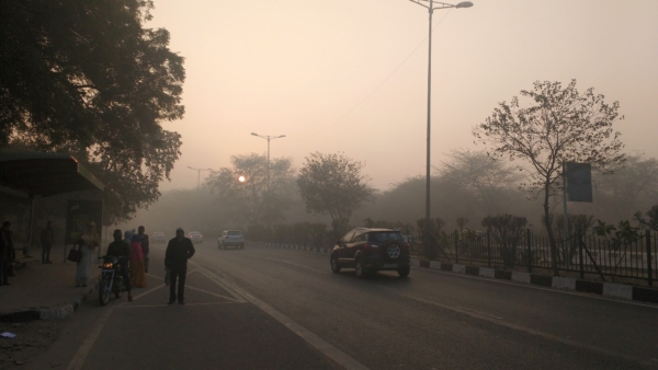 India winter high unsafe PM2.5 pollution levels compared with summer